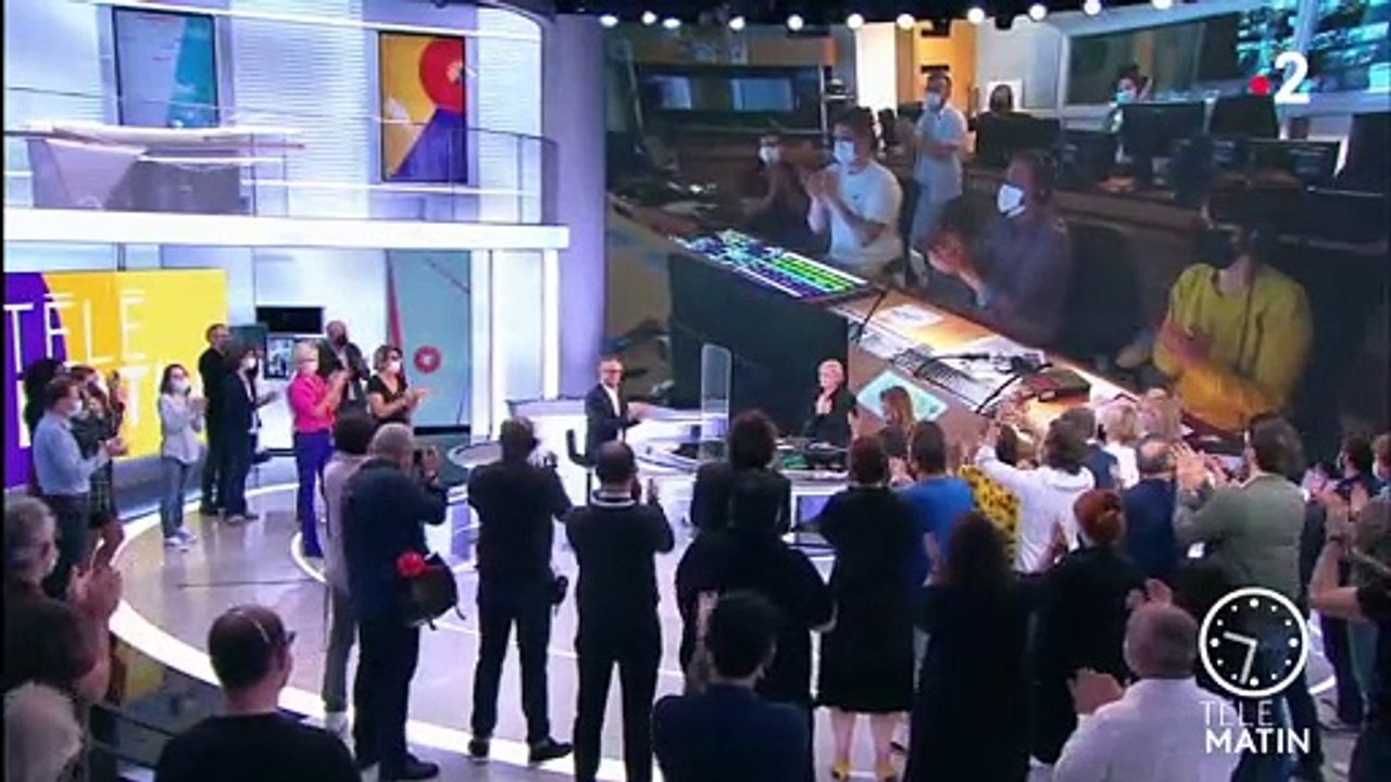 Regardez les adieux de Laurent Bignolas qui a présenté "Télématin" pour la dernière fois sur France 2 ce matin: "C'est compliqué, c'est même très compliqué"