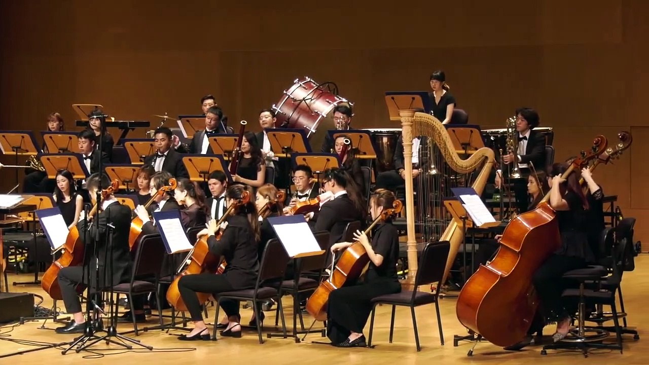 Butterfly Lovers Violin concerto played by 11 year Gu Geyu