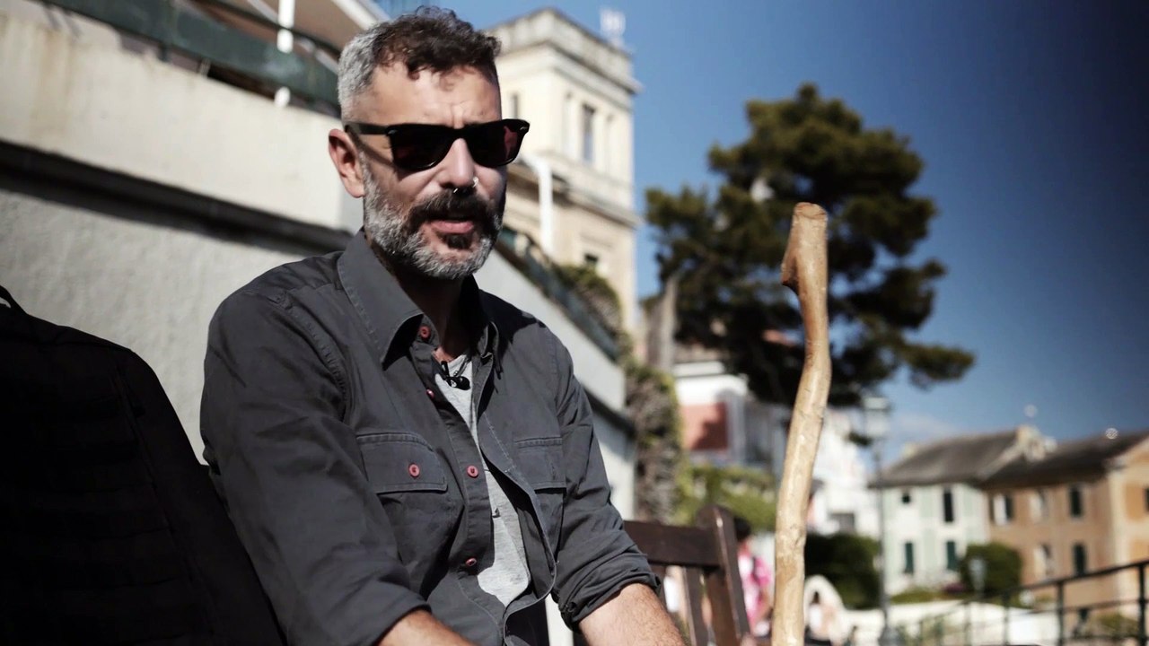 Duecento chilometri a piedi per non perdere la memoria delle tragiche giornate del G8 di Genova