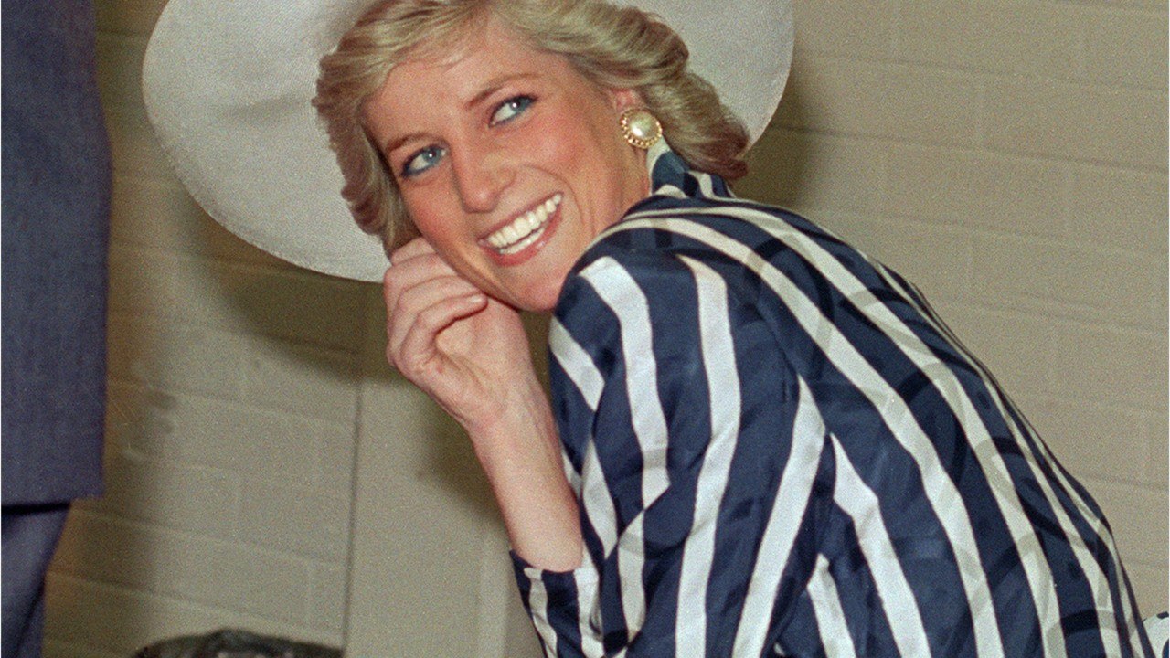 Rare photo of young Princess Diana has just bee...