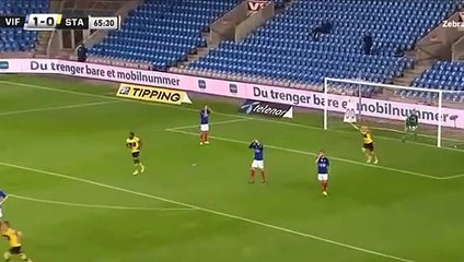 Kaleci attığı gole kendisi de inanamadı