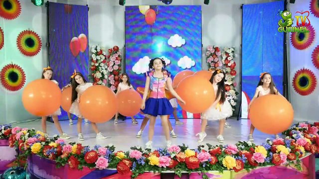 Lia Sanduta - На большом воздушном шаре (Lollipops)