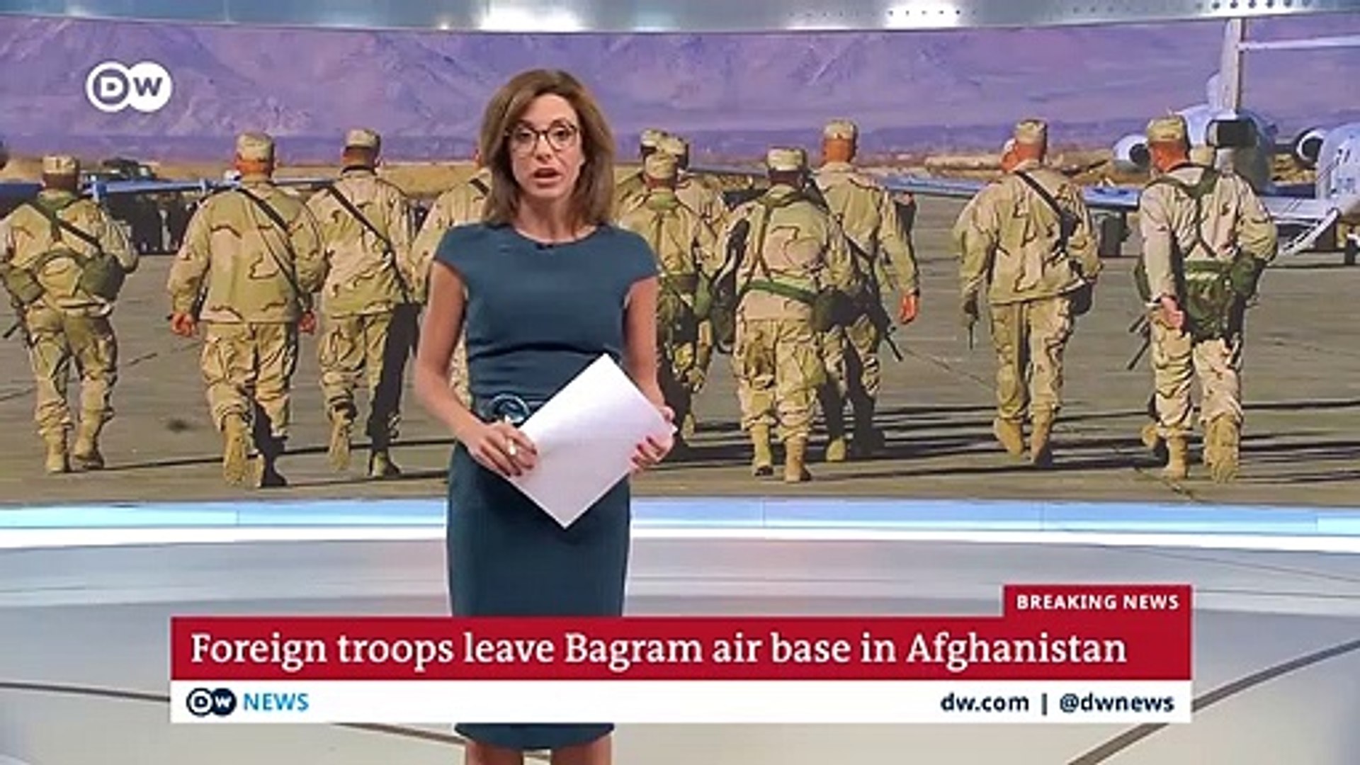 Last US and NATO troops leave Bagram air base in Afghanistan _ DW News
