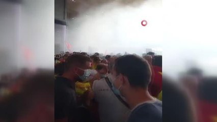 Son dakika haberi! Paris'te greve giden havalimanı çalışanları terminal kapattıHavalimanında polisle işçiler arasında arbede