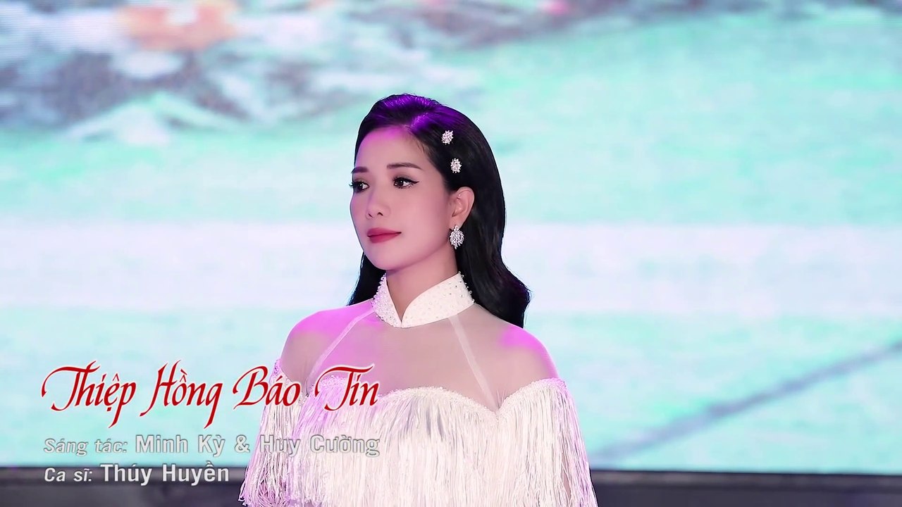 Thiệp Hồng Báo Tin - Thúy Huyền