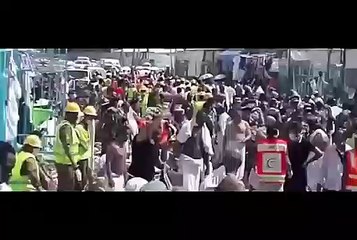 Mina'da izdiham! En az 220 ölü, 500 yaralı