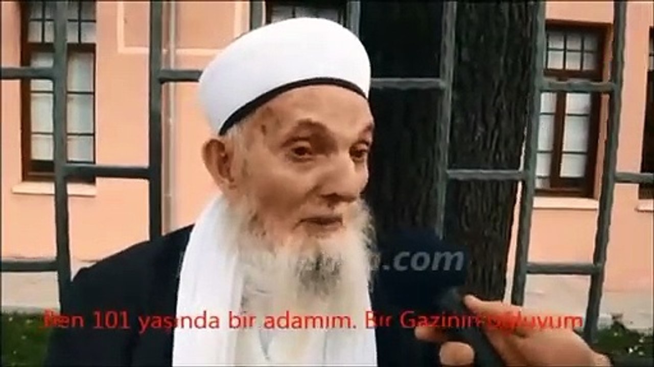 Memiş Dede'de Fetullah Gülen'e beddua