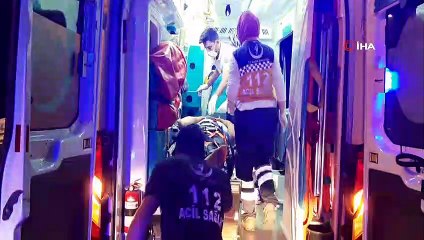 Otomobil ve minibüs çarpıştı: 2’si çocuk 6 yaralı