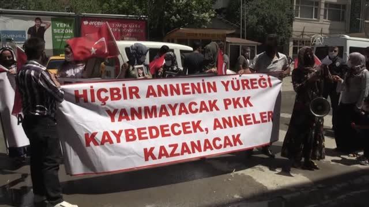 Son dakika haberi... Çocukları dağa kaçırılan ailelerin terör örgütü PKK'ya tepkisi dinmiyor