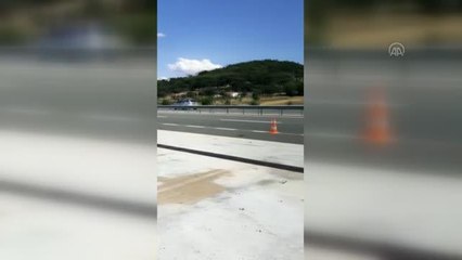 BALIKESİR - İki otomobil çarpıştı: 1 ölü, 5 yaralı