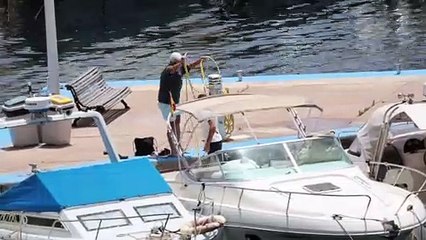 Enrique Ponce y Ana Soria disfrutan de sus vacaciones ajenos a los rumores de crisis