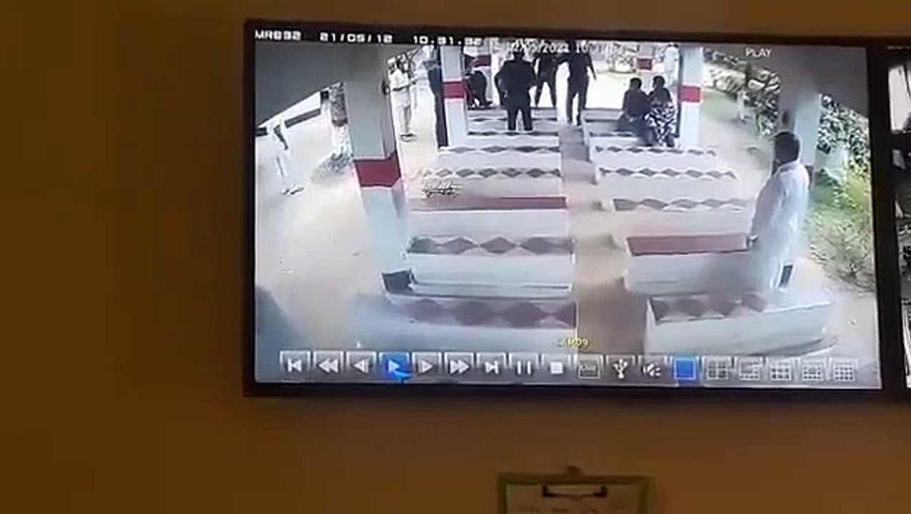 বন্দী নির্যাতনের ভিডিও ভাইরাল