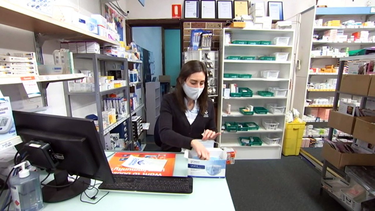 Regional pharmacies in Canberra cleared to deliver COVID vaccine