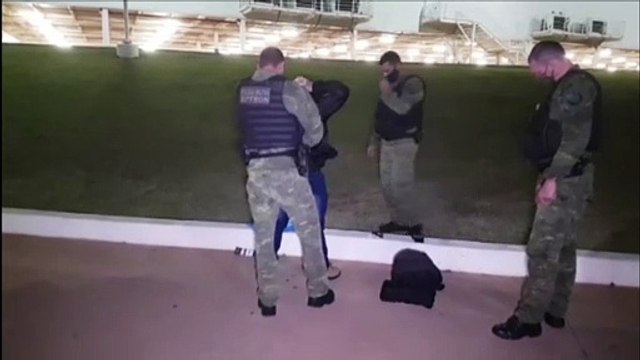 Homem é detido em ação do BPFRon na Av. Tancredo Neves; ele portava anabolizantes, estimulantes sexuais e maconha