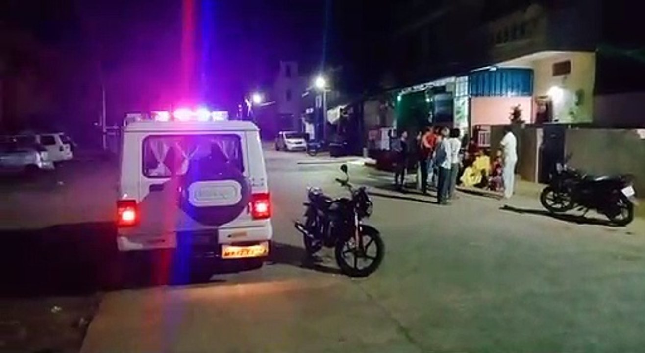खंडवा के मूंदी में देर रात बुजुर्ग महिला से लूट, सीसीटीवी में कैद हुए आरोपी
