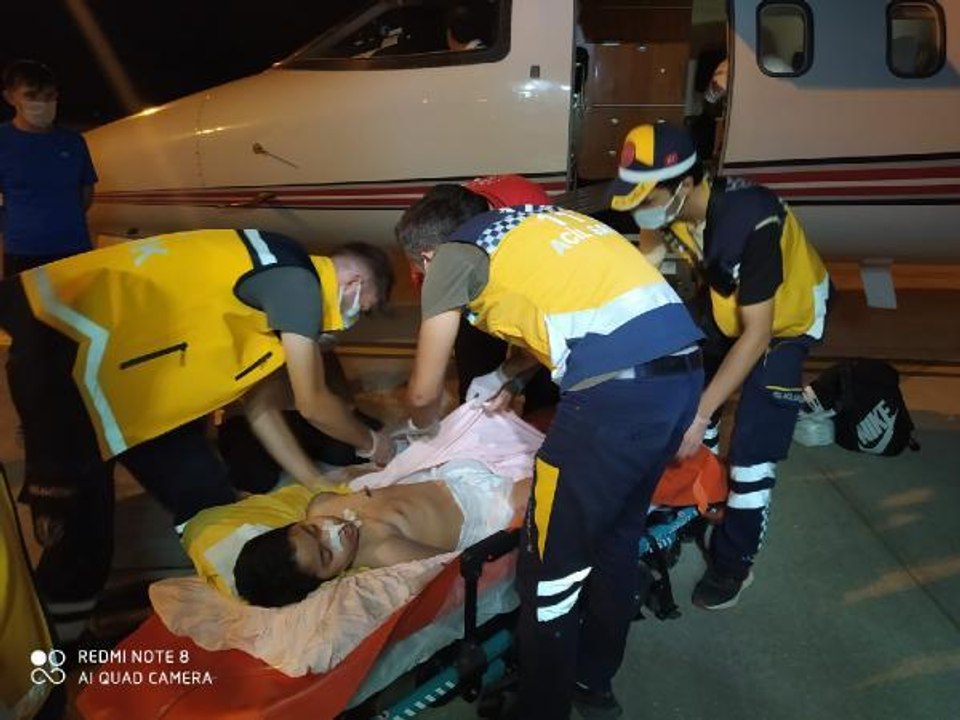 NEFES BORUSUNA OYUN HAMURU KAÇAN MUKADDES'E, AMBULANS UÇAKLA SEVK