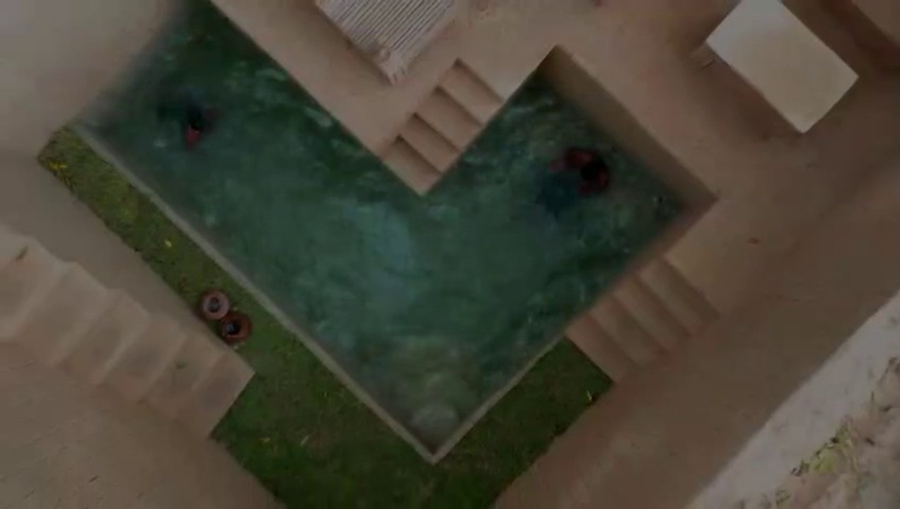 Building Underground Private Living Room and Swimming Pool Underground