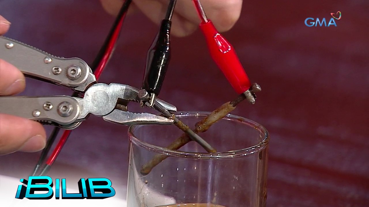 iBilib: Solid versus liquid, soy sauce over nail!