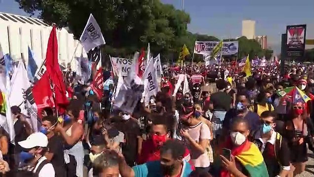 Бразилия: масштабные протесты против Болсонару