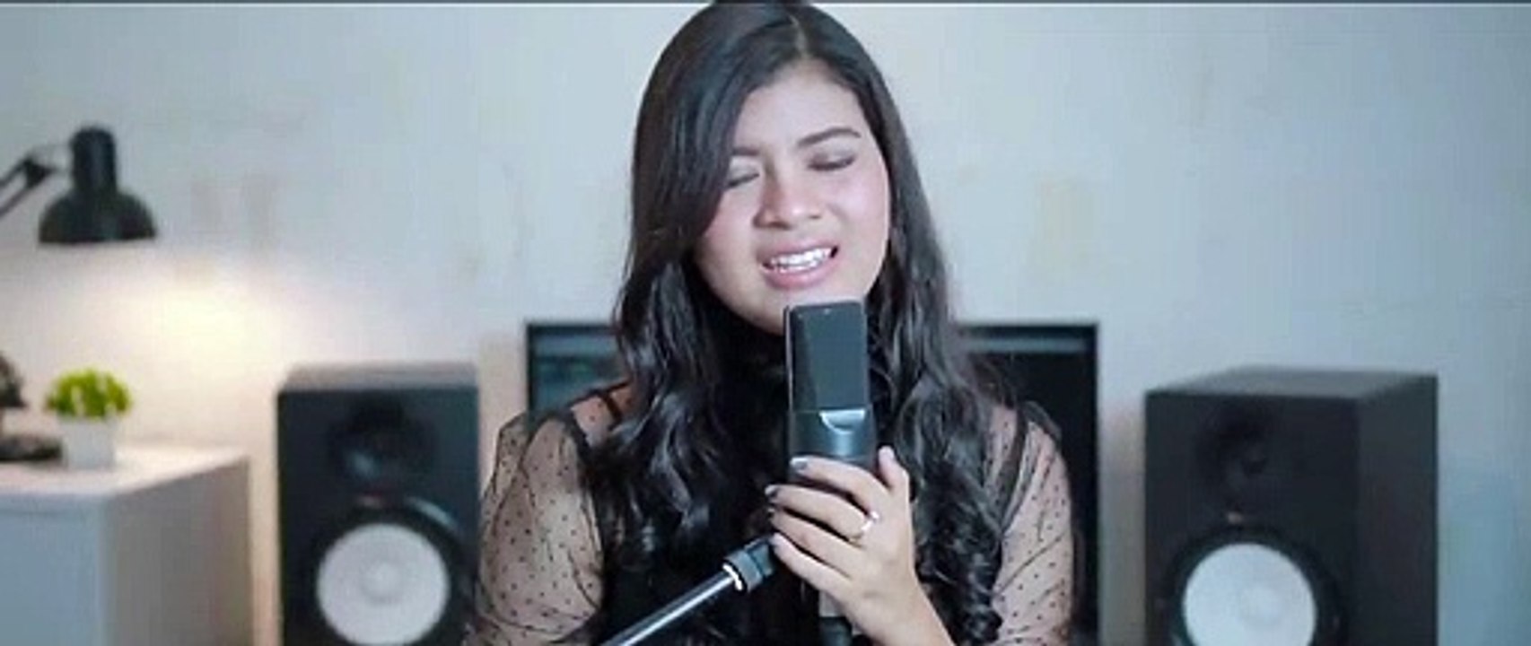 TANPA BATAS WAKTU - ADE GOVINDA  Cover by Nabila Maharani