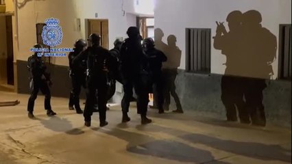 Detienen a un grupo que extorsionaba a usuarios de webs de contactos sexuales