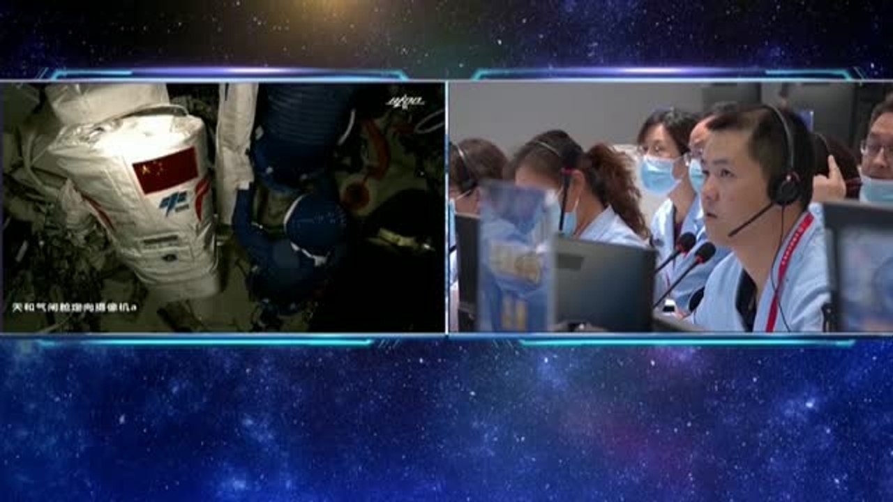 Astronautas chinos de la Shenzhou-12 dan un paseo espacial por primera vez desde 2008