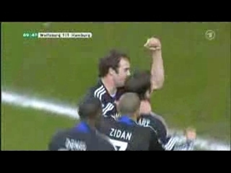 Rafael Van Der Vaart contre Wolsburg