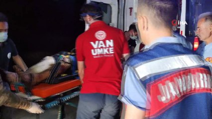 Mültecileri taşıyan minibüs kaza yaptı: 12 ölü, 20 yaralı