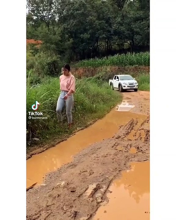 This silent warning is so hilarious