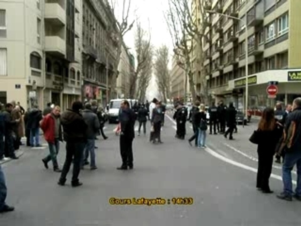 Lyon_28-02-08_explosions_canalisation_gaz