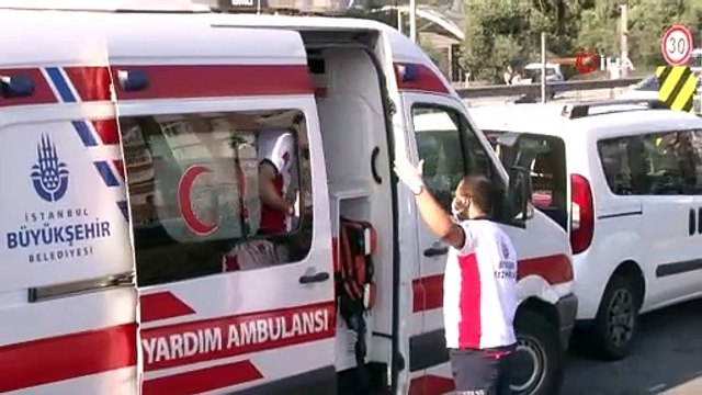 İstanbul'da metrobüs kazası... Yaralılar var!