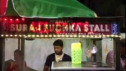 Indian Blogger Eating Panipuri On The Roadside