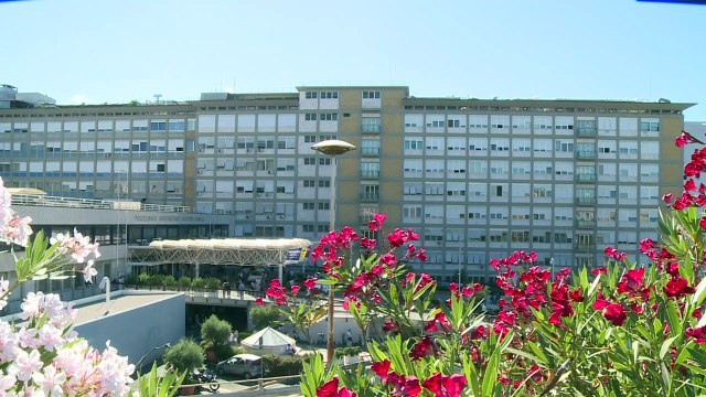 Papa passa bem após cirurgia