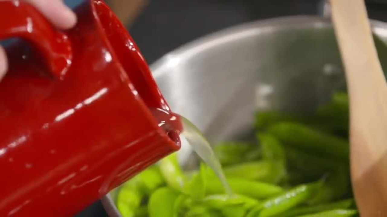 Soupe de cosses de petits pois par Laurent Mariotte