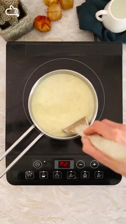 Sauce au curry vertical