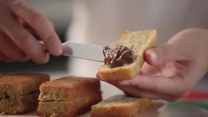 Minis pains aux bananes et au Nutella®️