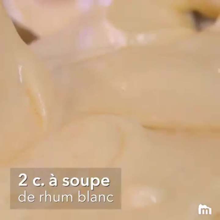 On vous présente le Tiramichel à la rhubarbe : il est beau, il est bon et il ne demande qu'à être dégusté La recette par ici  https://goo.gl/bRNU3H