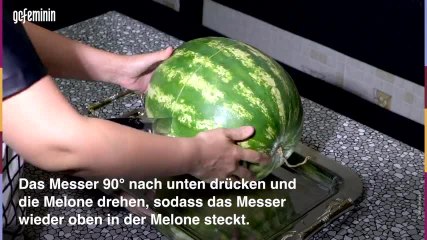 Wassermelone schneiden: So geht's ganz leicht!