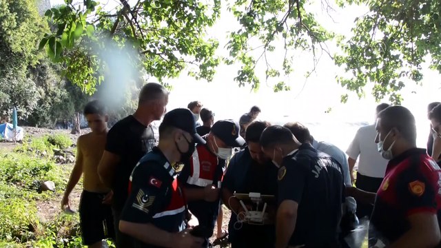 ORDU - Denizde akıntıya kapılan 2 kişiden biri kurtarıldı, diğeri aranıyor