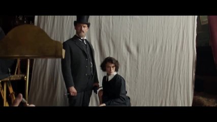 'Colette' - mit Keira Knightley: der Trailer in HD