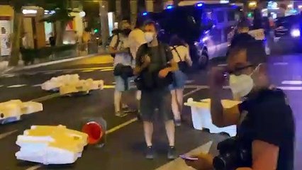 Radicales se enfrentan a la Policía en Madrid tras la concentración por el asesinato de Samuel