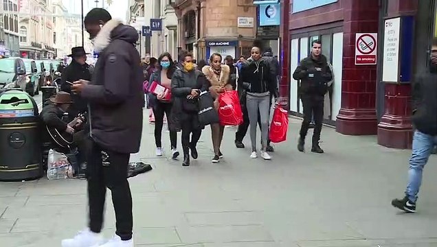 La variante Delta preoccupa ma il Regno Unito riapre entro due settimane