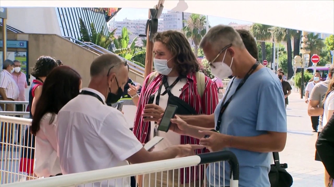 Filmfestspiele von Cannes - 'Niemand wird sich umarmen'