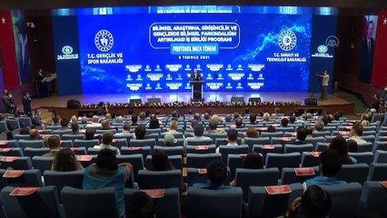 ANKARA - Varank: 'Türkiye insansız hava araçları teknolojisinde zirveyi yakalamış durumda'