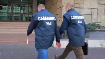 Video herunterladen: Milano - Bancarotta fraudolenta farmacie: arresti e perquisizioni (06.07.21)