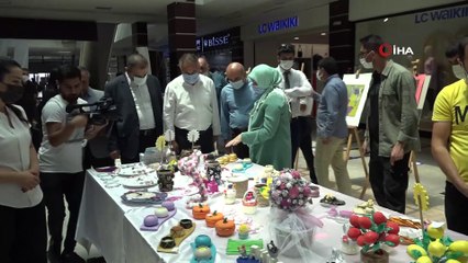 Özel öğrencilerden özel sergi