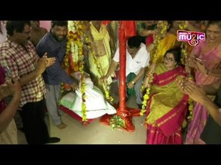 ಸುಮಲತಾಗೆ ಸಕ್ಕರೆ, ತುಪ್ಪದ ತುಲಾಭಾರ ಮಾಡಿಸಿದ ಧಾರವಾಡದ ಅಭಿಮಾನಿ..! | Sumalatha Ambareesh