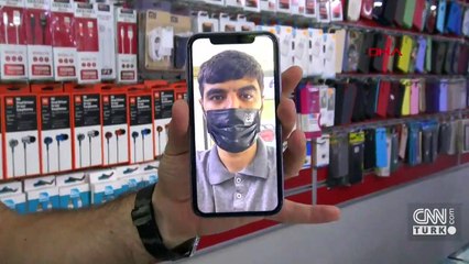 Soyduğu dükkanda özçekim yaptı