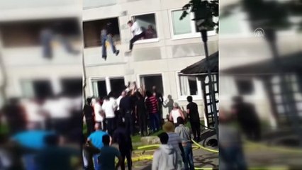 İsveç'te komşusunu yangından kurtaran genç 'kahraman' ilan edildi