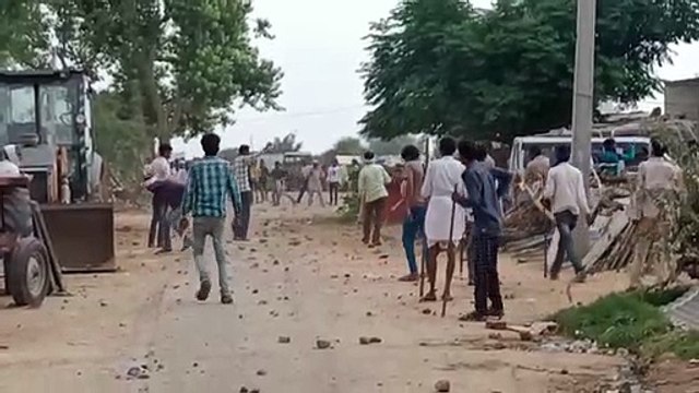 राजस्थान में यहां दो पक्षों में भाटा जंग, बिजली थाने में फेंके पेट्रोल बम, एक दर्जन से अधिक चोटिल हुए